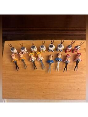 Boston Warehouse Vintage Whimsical corn on the cob holders BBQ Folk for 8 NWOT